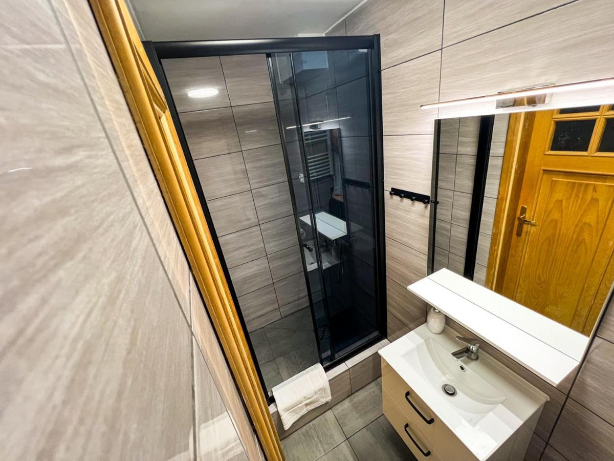 Willa Sonata - Apartamenty & Balia - Szklarska Poreba Bed & Breakfast 2*